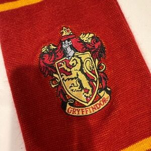 Gryffindor Harry Potter scarf